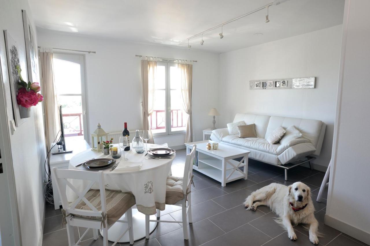 Appartement Romantique, Vue Panoramique Bassin De L'Est Honfleur Exterior photo